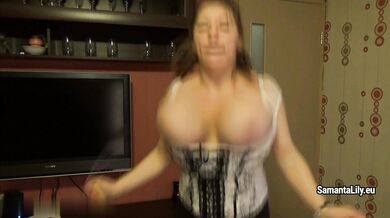 Busty Samanta WorkoutSlow