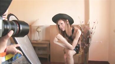 Ciara	:Cowgirl Cock