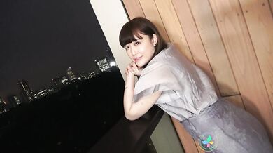 Nagisa Katagiri is a real estate agent in Tokyo.