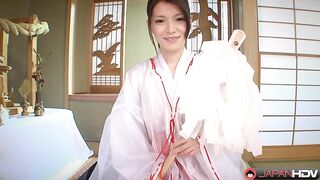 Kimono Lady Anna Kirishima is a real japanese beauty
