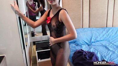Girl-next-door Thailand cutie