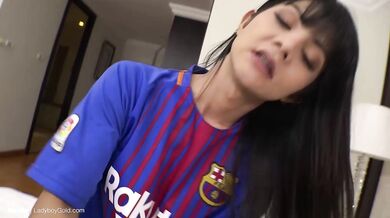 Manaw	:	Football Bareback Prostate Handjob