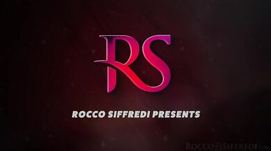 Rocco's 4 Cams POV - Holly Molly, Scene #01