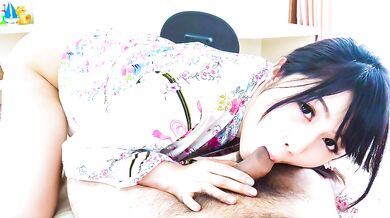 Reo Saionji amazes with her cock sucking skills