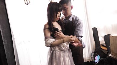 Yuli is dressed in vintage clothes, but that doesn\'t matter that much,