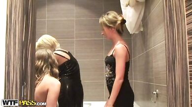 Sexy college girls throw an all-girl fuck party