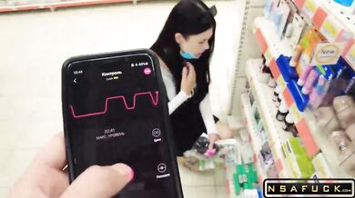LUSH PLAYING IN PUBLIC BLOWJOB CUMSWALLOW