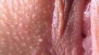 Chinese Girls show Vagina Stimulation