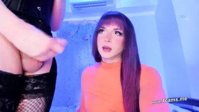 Slut Shemale Enjoys Sucking Girlcock In Bed