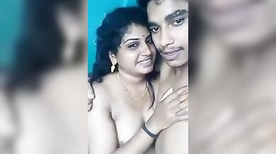 Mallu Aunty Hot Romance With Teen Boy