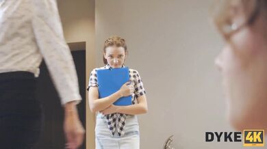 Lesbian Threesome is a Perfect Work Break for These Office Whores