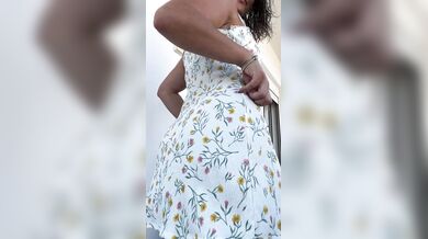 Sexy Wife Letting the Butt Cheeks Breathe