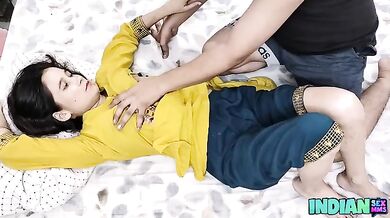 Intimate Hot Sex Beautiful Indian Wife Cums