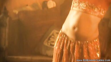 Indian Lust Delivered By Indian Babe From Bollywood