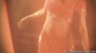 Wanderlust Leads To Indian Beauty Brunette MILF