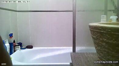 Curvy indian stepmom spied in the shower