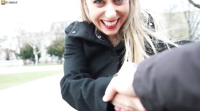 This hot mom loves to ride a big hard cock