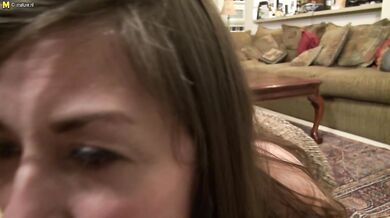 American hairy housewife playing with herself