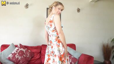 Sexy British housewife shows her goods