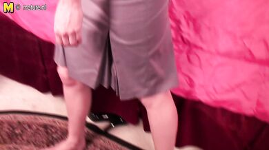 Naughty American housewife getting dirty on her bed