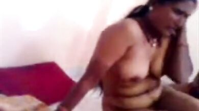 Indian mature couple fucking. Nice shy aunty