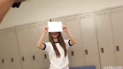 Bubbly Sakamoto Hikari teases the cameras