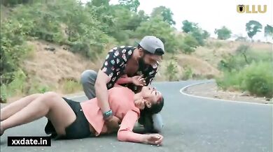 Jungle Me Le Ja Kar Suman Ko Choda Khule Medaan Me - Ko Ko