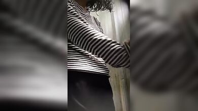 Ngintip Mandi Gadis SMA Jembut Gondrong