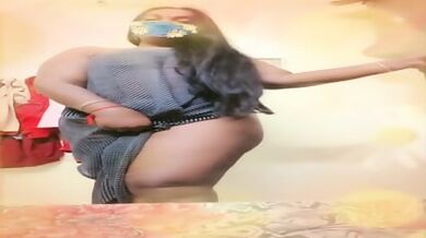 Priyamalar_official Tamil Tango Nude