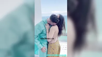 पंजाबी एनआरआई लड़की को उसके प्रेमी ने चोदा।