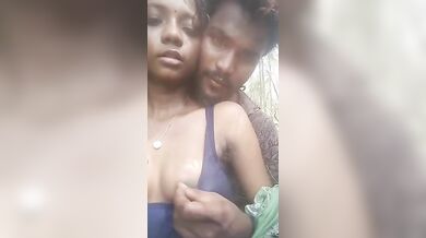 Mallu Young Couple Outdoor Sex