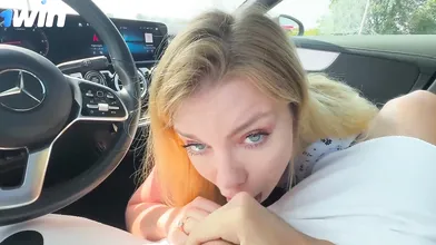 Public suck off slut guzzles all sperm. Hot homemade outdoor sex. Dirtiest nymph