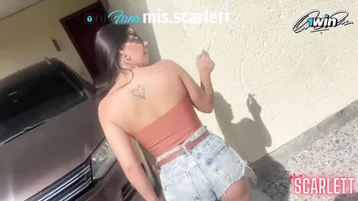 Public smoking hump with Brunette Big Ass! XXX!