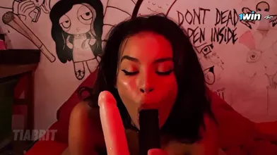TIABRIT flashes you how to play with a man rod - molten porn!