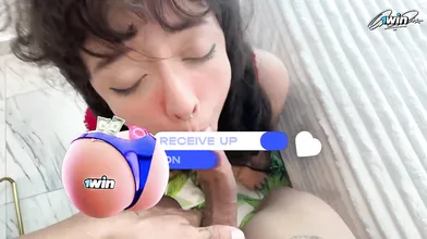 Famous YouTube tat dame with gigantic bum and curly hair accepts a creampie from