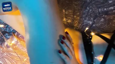 Redheaded whore in petites, bellows on snowy, Xmas lights night, gets a jism sho