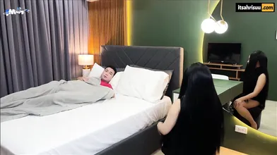 Ride my beef whistle rock-hard and squeal noisy with my crazy Chinese gf on the