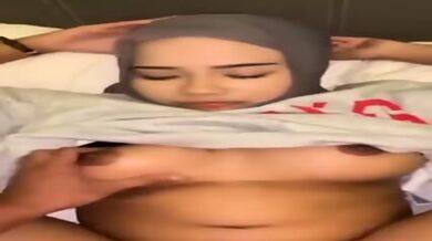 Awek Tudung Cantik 9 Minit