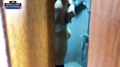 Stepbrother peeping on me, pop-shot in his bathroom - best XXX!