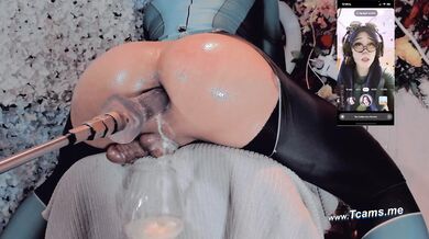 Transwoman's Oiled Ass Pounded by Token-Triggered Machine