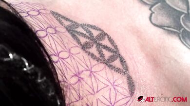 Janey Doe Got Neck Tattoo and Double Blowjob