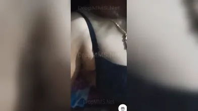 Tamil Moratu Kaaji Aunty Shows Her Boobs Ok Tango