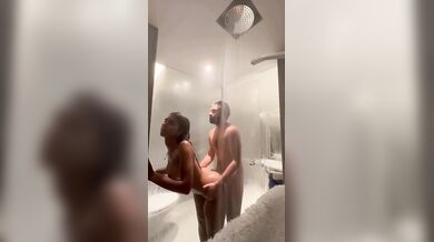 Desi Girlfriend Fuck By Bf I\n Shower