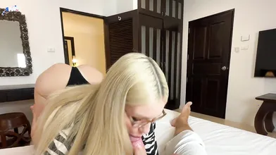 The stepsis told me a bedtime story - missionary stance with ample boobies and i