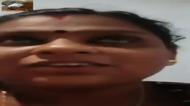 Mallu Aunty's (Devi Ajesh) NAKED Video Call - Horny Desi Slut Shows ALL To Boyfriend