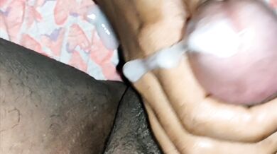 Tamil Desi hand job to boyfriend