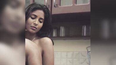 Gouthami reddy manthena sexy lanje fucking in kitchen with servant