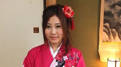Kimono lady Yui Shiina