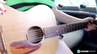 Guitar Heroine In Miami - Harlow Nyx