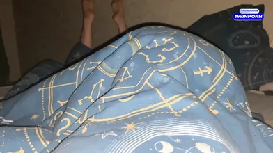 Stepduddy's daughter sneaks beneath blanket to give stepfather a naughty oral pl